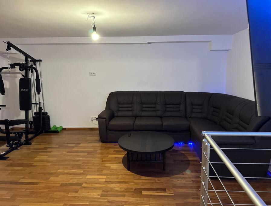 2-zimmer Mit Gym/office Frankfurt am Main